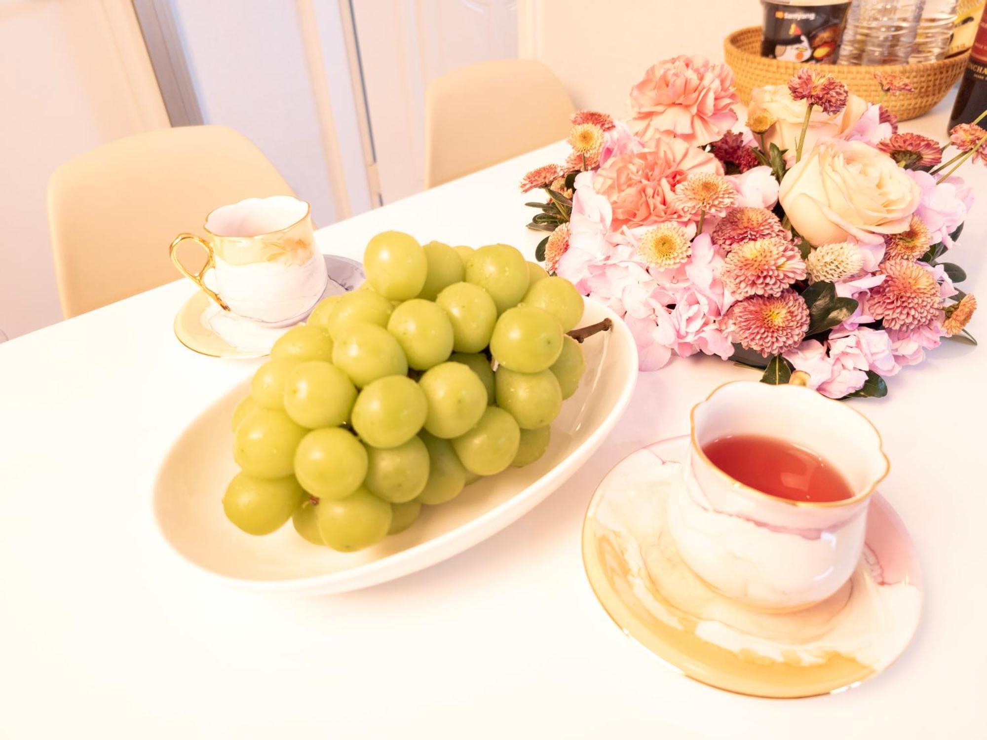Apartment Cozy 2-room Accommodation, 5 Minutes Walk From Hwagok Station, Close To Gimpo Airport, Hongdae, And Kbs Arena *